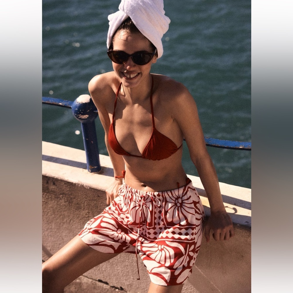 H&M Red and White Women Shorts‎